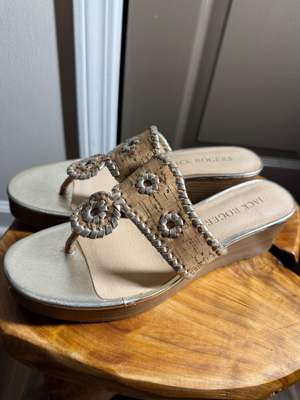 Jack Rogers Women's Jacks Mid Wedge-Stacked Metallic Cork Sandals 9M - Picture 3 of 13